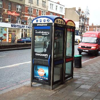 KX plus x2 Streatham High Rd 2 241105