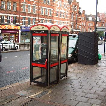 KX plus x2 Streatham High Rd 241105