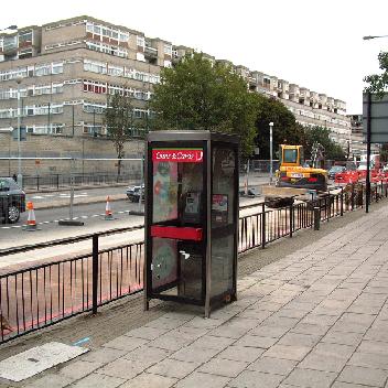 KX100 A Queens Rd SE15 041005_1