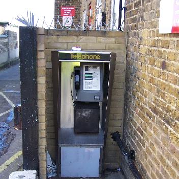 KX420 Oside Swanscombe Delivery office 070308