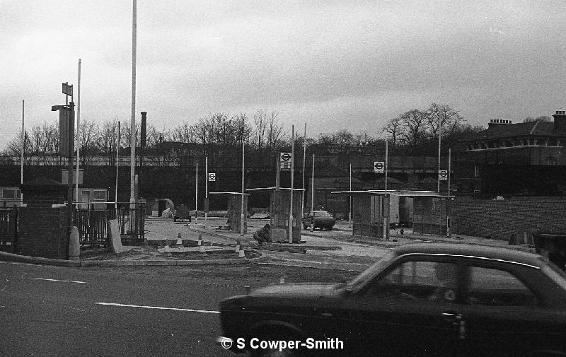 ,BW32,29,,,,Lewisham Bus Stn 1,21041978.jpg