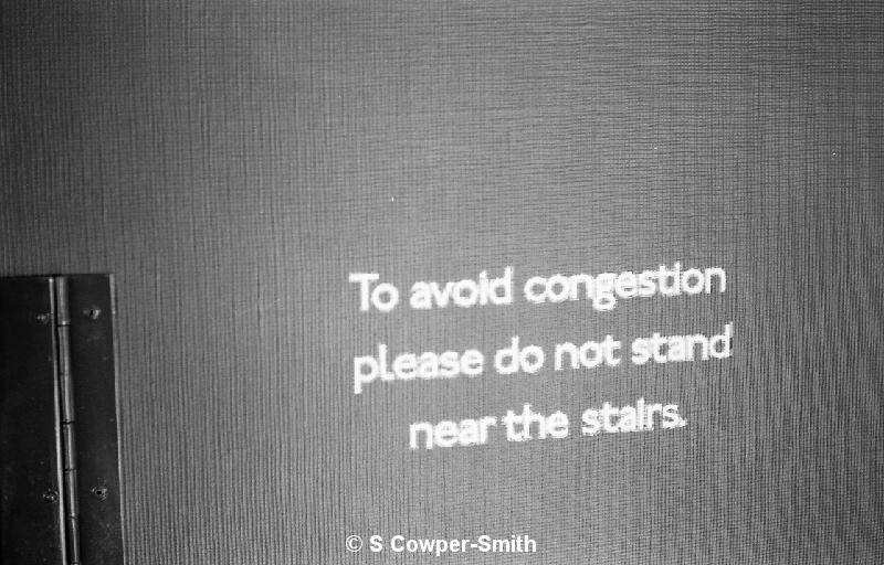 ,BW42,24,M0001,,TO AVOID CONGESTION DO NOT STAND NEAR STAIRS,HILLINGDON SHOW,24061978.jpg