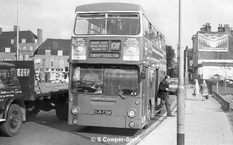 108B,BW52,08,DMS2235,108B,SURREY DOCKS STN,EVELYN ST SE8,01081978.jpg