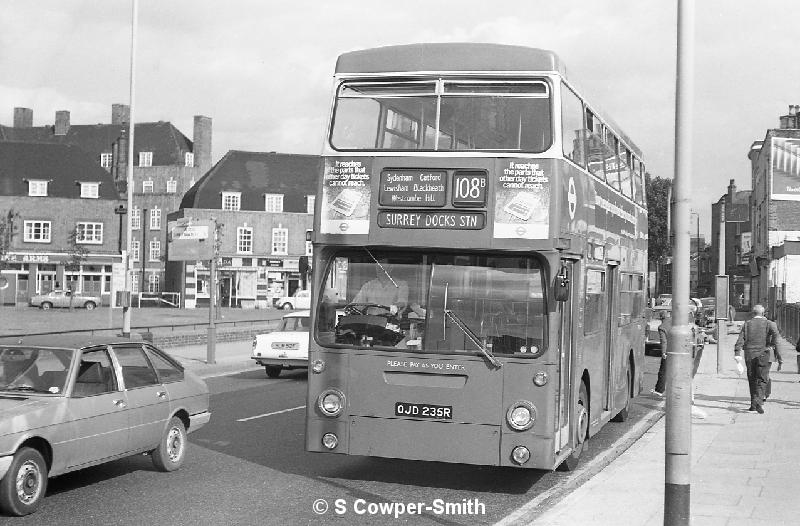 108B,BW52,09,DMS2235,108B,SURREY DOCKS STN,EVELYN ST SE8,01081978.jpg