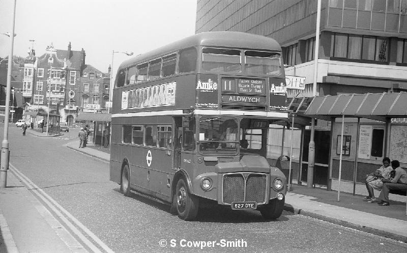 11,BW41,12,RM1627,11,ALDWYCH,HAMMERSMITH BUS STN,21051978.jpg