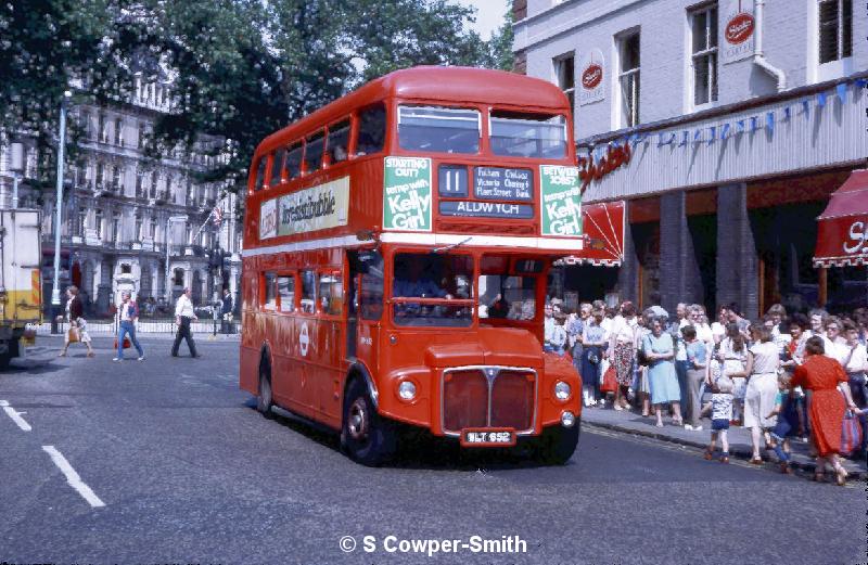 11,S39,22,RM0652,11,ALDWYCH,VICTORIA,28Jul81.JPG