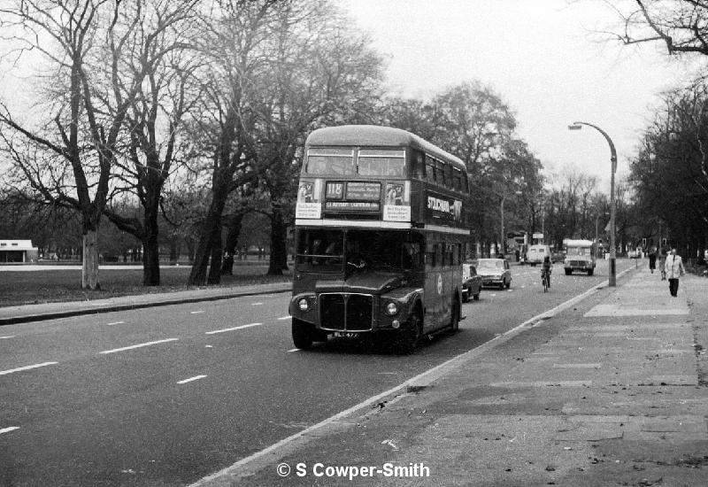 118,BW01,18,RM0477, FNS CLAPHAM, 118, CLAPHAM COMMON OLD TOWN,101976.jpg