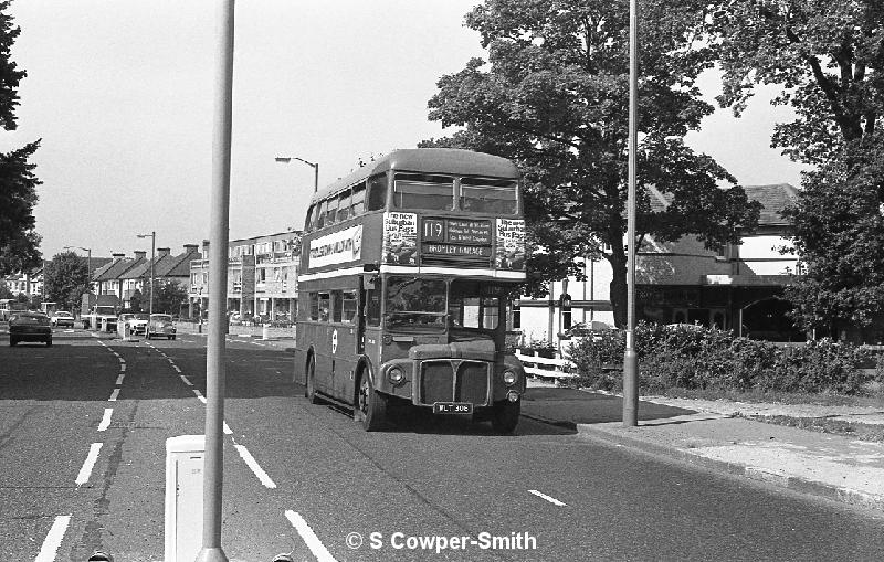 119,BW54,05,RM0308,119,BROMLEY GARAGE,BROMLEY COMMON CROWN BR2,01081978.jpg