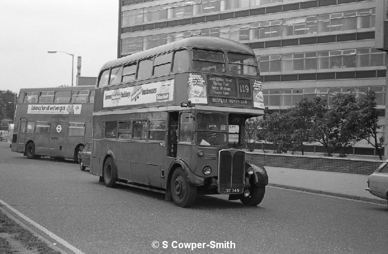 119,BW56,32,RT0786,119,Bromley North Stn,Wellesley Rd,Aug 1978.jpg