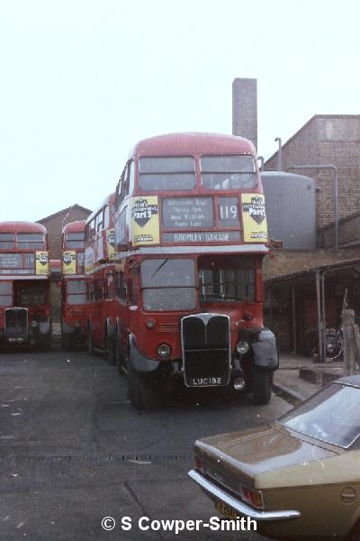 119,CL01,14,RT4033,119,Bromley Garage,Bromley Garage,081976.JPG