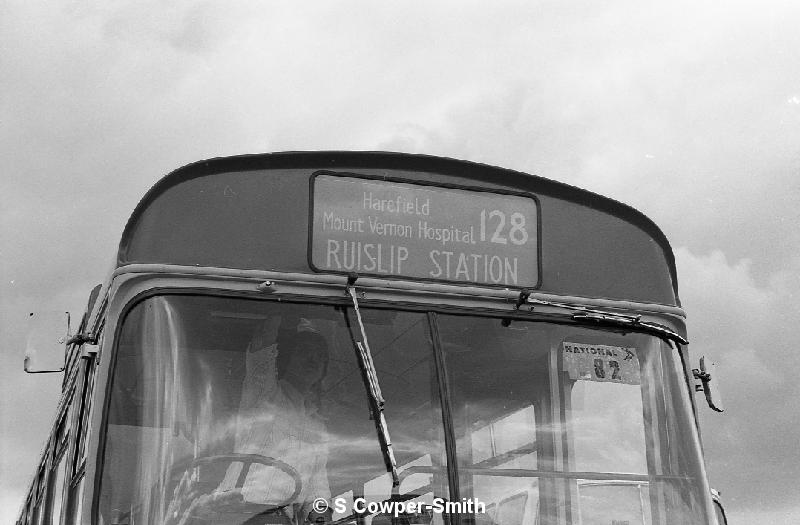 128,BW42,33,,128,RUISLIP STATION,HILLINGDON SHOW,24061978.jpg