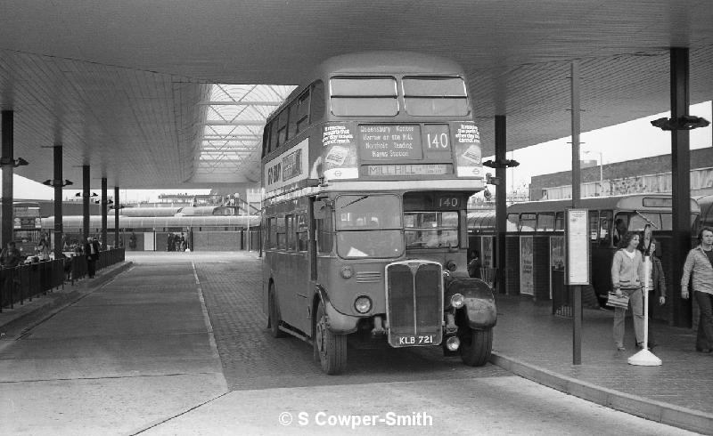 140,BW44,10,RT1599,140,MILL HILL VIA CHERRY LANE CEMETERY,HEATHROW AIRPORT BUS STN,01071978.jpg