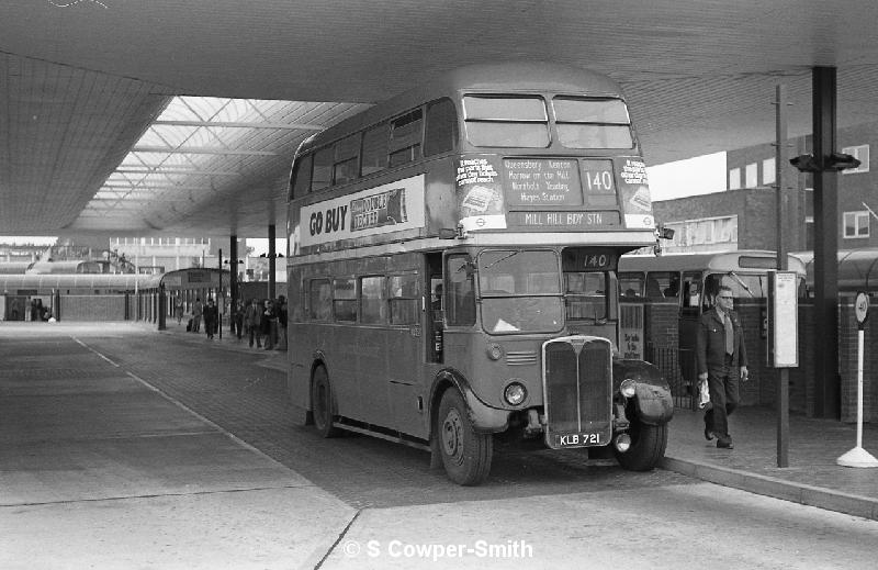 140,BW44,13,RT1599,140,MILL HILL BDY STN,HEATHROW AIRPORT BUS STN,01071978.jpg