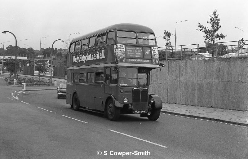 140,BW45,36,RT4779,140,HEATHROW AIRPORT CENTRAL,MILL HILL BDY STN,01071978.jpg