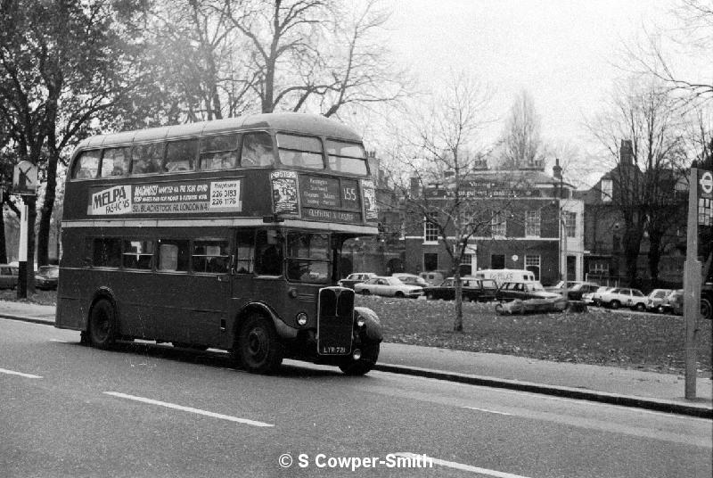 155,BW01,16,RT2737,155,ELEPHANT and CASTLE,CLAPHAM,OCT 76.jpg