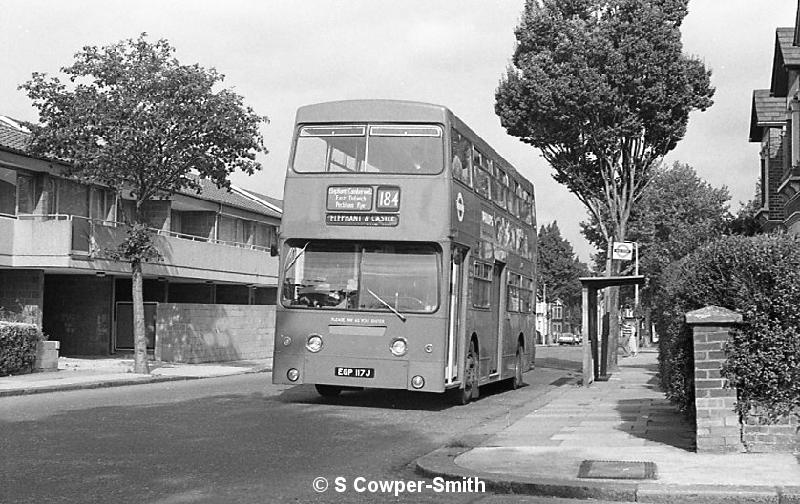 184,BW59,22,DMS0117,184,ELEPHANT & CASTLE,IVYDALE RD,AUG1978.jpg