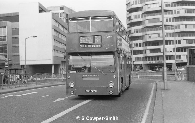 194,BW56,37,DMS1524,194,South Croydon Swan & Sugar Loaf,East Croydon,Aug 1978.jpg