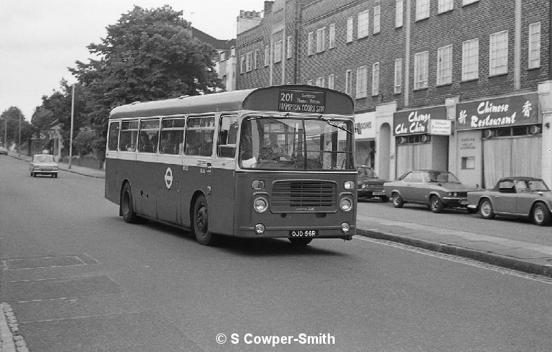 201,BW43,33,BL56,201,HAMPTON COURT STN,SURBITON STN,01061978.jpg