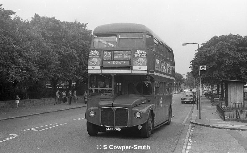 23,BW57,09,RML2556,23,Aldgate,Barking,Aug 1978.jpg