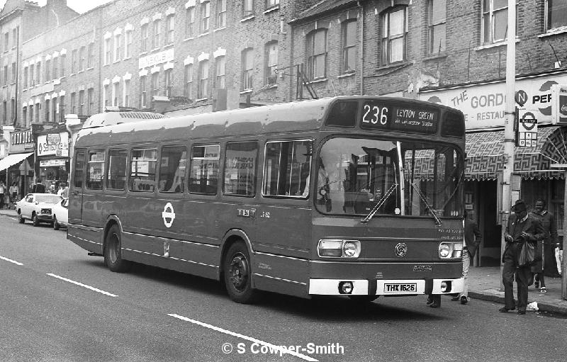 236,BW40,07,LS162,236,LEYTON GREEN,FINSBURY PARK,21051978.jpg