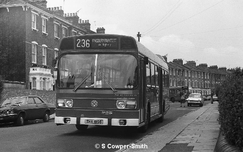 236,BW40,10,LS195,236,FINSBURY PARK PLIMSOLL ROAD,FINSBURY PARK,21051978.jpg