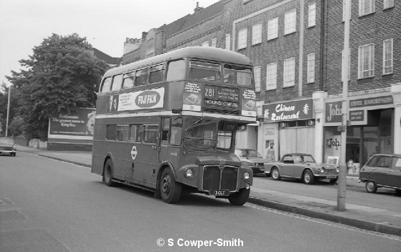 281,BW43,37,RM1013,281,HOUNSLOW BUS STATION,SURBITON STN,01061978.jpg