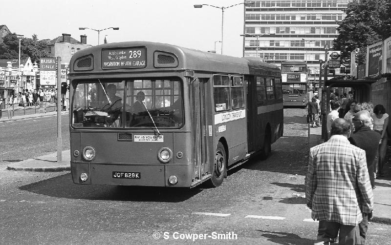 289,BW52,29,SMS829,289,THORNTON HEATH GARAGE,WEST CROYDON BUS STN,01081978.jpg