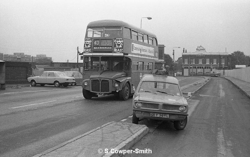 40,BW60,12,RM0097,40,NORTH WOOLWICH FREE FERRY,NTH WOOLWICH,SEPT 1978.jpg