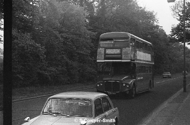 410,BW37,18,RCL2248,410,BROMLEY NTH STN AND BIGGIN HILL,HASTINGS RD BROMLEY,20051978.jpg