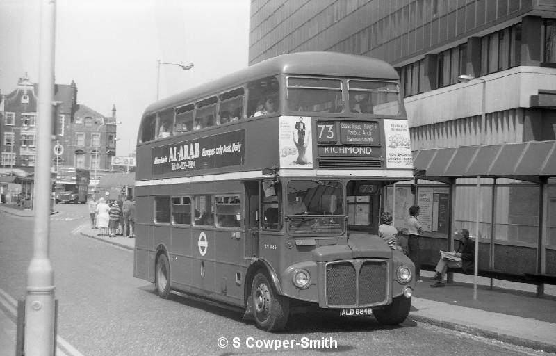 73,BW41,08,RM1884,73,RICHMOND,HAMMERSMITH BUS STN,21051978.jpg