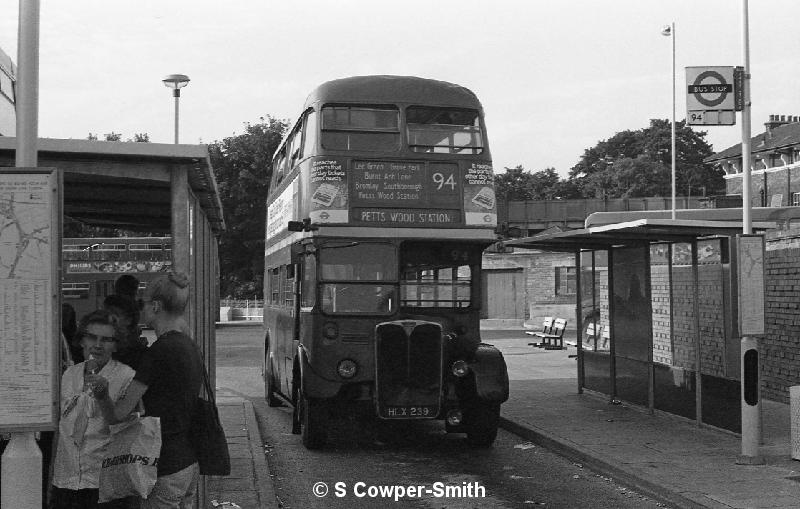 94,BW53,03,RT0422,94,PETTS WOOD STATION,LEWISHAM BUS STN SE13,26081978.jpg