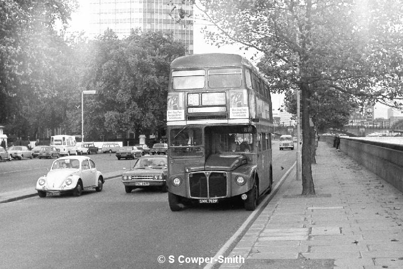 BW06,13 RML2712 MILLBANK 88 TOOTING MITRE 101976.JPG