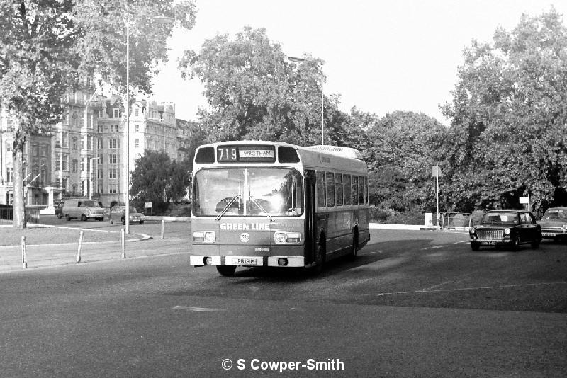 BW06,26 SNC191 HYDE PK CNR 719 WROTHAM 101976.JPG