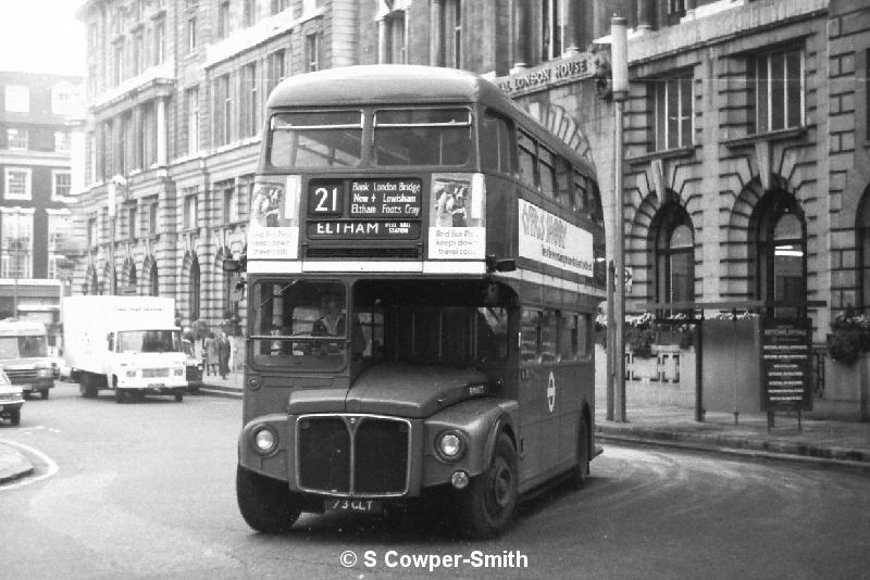 BW07,25,RM1073,MOORGATE,21,ELTHAM WELL HALL STATION,101976.JPG