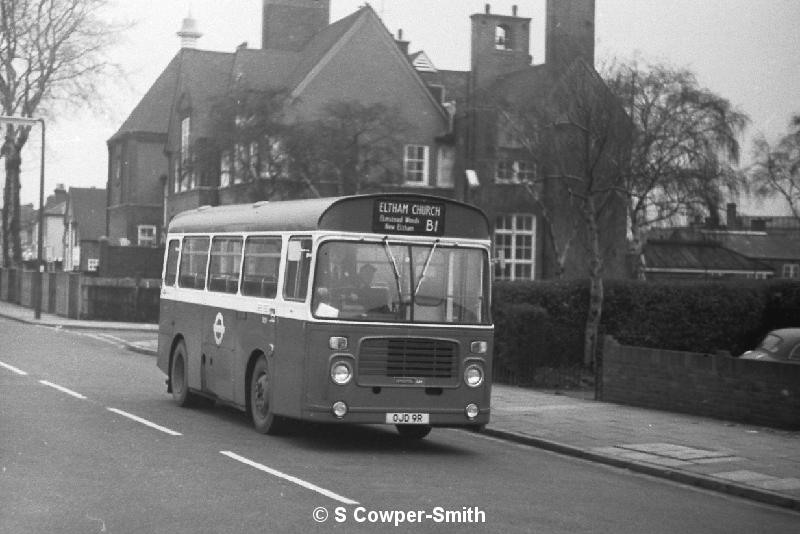 BW10,15, BS09, B1, Eltham Church, New Eltham, 011977.JPG