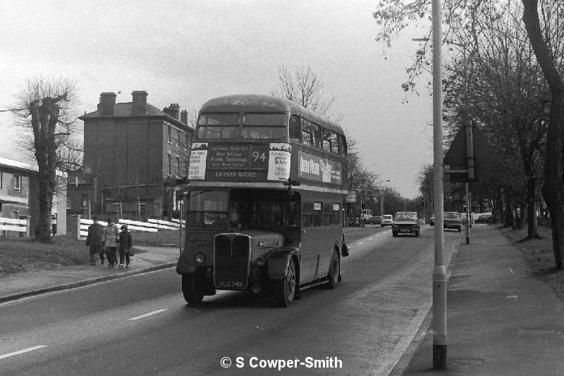 BW11,37,RT2981,94,Catford Garage,Burnt Ash Rd,021977 .JPG