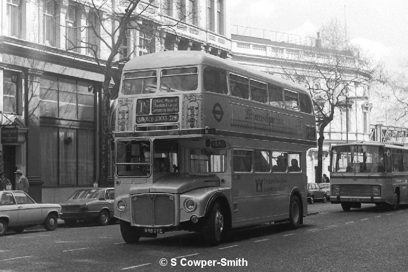 BW12,35,RM1648,1A,Surrey Docks Stn,Northumberland Ave,041977.JPG