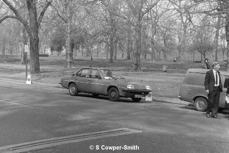 BW15,25,OJD589R,,Private,Hyde Pk,10041977.JPG