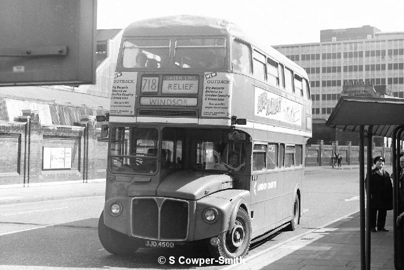 BW17,02,RML2450,718,WINDSOR, ECCLESTON BRIDGE,18051977.JPG