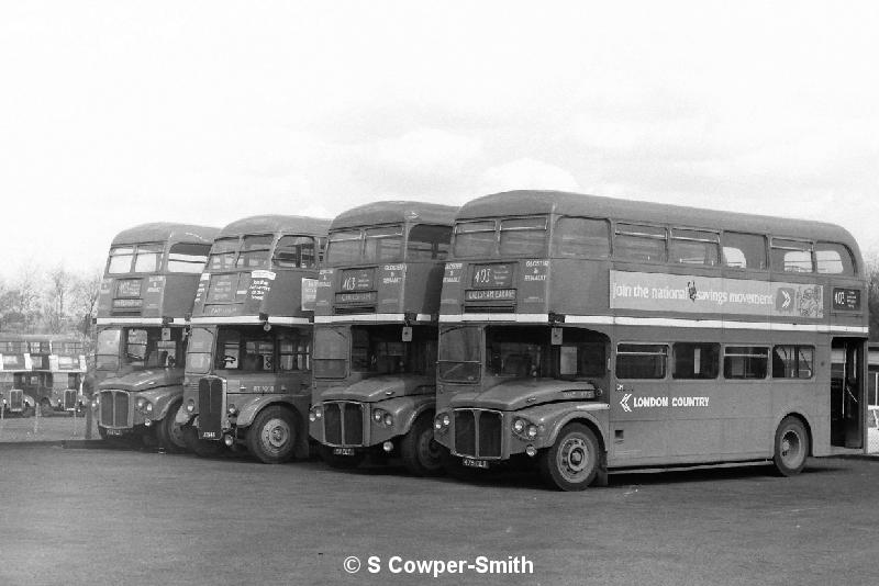 BW17,05,RMC1475,403,CHELSHAM GARAGE, CHELSHAM GARAGE,041977.JPG