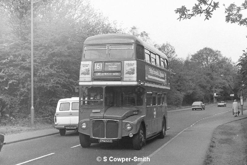 BW18,08,RM1242,161,CHISLEHURST WAR MEMORIAL,CHISLEHURST WAR MEMORIAL,20051977.JPG