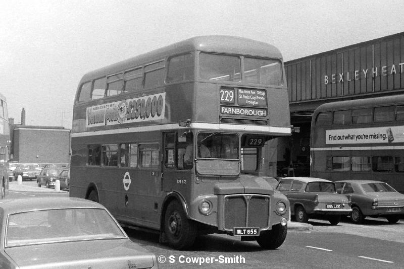 BW20,03,RM0655,229,FARNBOROUGH,BEXLEYHEATH BUS GARAGE,JUNE 1977.JPG