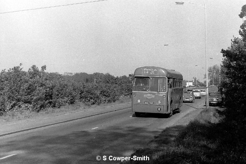 BW20,06,RF415,218,STAINES VIA LALEHAM,LALEHAM,JUNE 1977.JPG