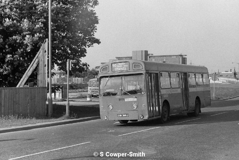 BW20,08,SMS398,90,STAINES,STAINES,JUNE 1977.JPG