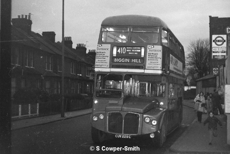 BW22,15,RCL2229,410,BIGGIN HILL,BROMLEY NORTH ST,JAN 1978.JPG