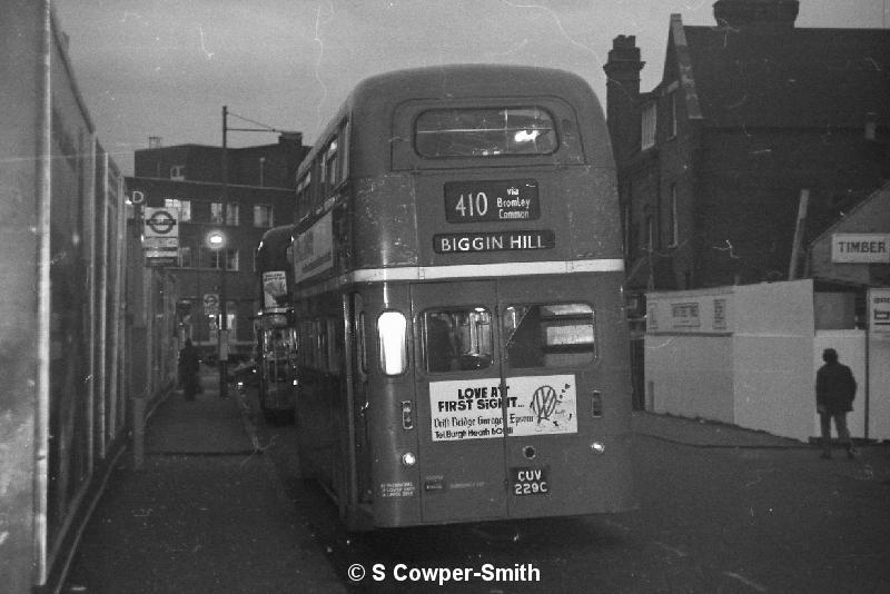 BW22,18,RCL2229,410,BIGGIN HILL,BROMLEY NORTH ST,JAN 1978.JPG