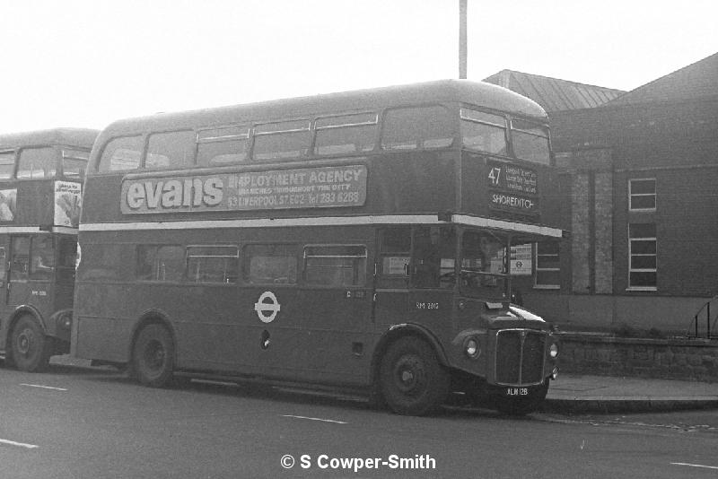 BW23,03,RM2012,47,SHOREDITCH,CATFORD GARAGE,JAN 78.JPG