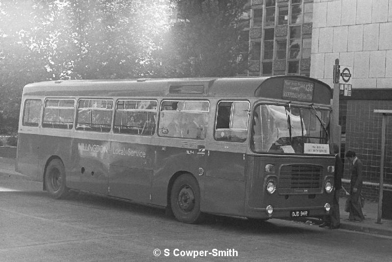 BW25,09,BL094,128,Rickmansworth Stn,Ruislip Stn,Sept 1977.JPG