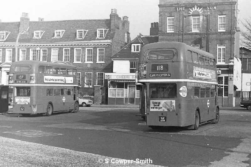 BW27,17,RM0258,118,CLAPHAM COMMON OLD TOWN,CLAPHAM COMMON OLD TOWN,Feb-78.JPG