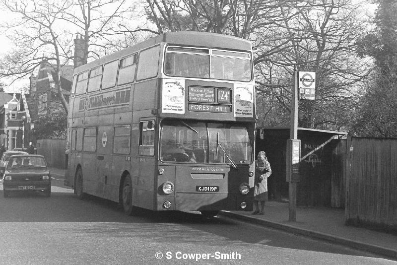 BW27,27,DMS2119,124A,FOREST HILL,BEXLEY HOSPITAL,Feb-78.JPG